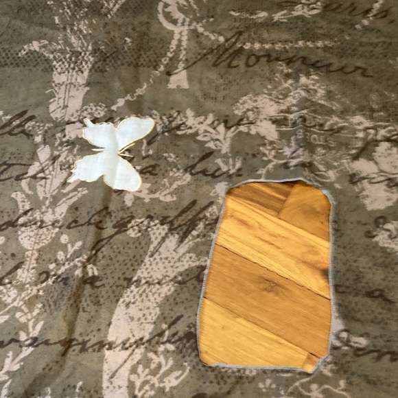 byDesign ‘Artists Series’ Shawl Butterfly Drape One Size Measures 41”x 54” flat. - Picture 10 of 16